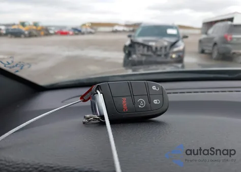 2014 Jeep Grand Cherokee Laredo z USA, uszkodzony, nr VIN 1C4RJFAGXEC541159